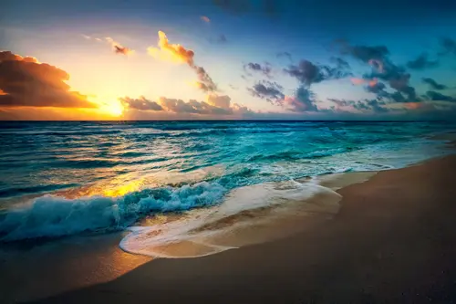 Image "The most beautiful sunset on the sea beach" (2048x1365)