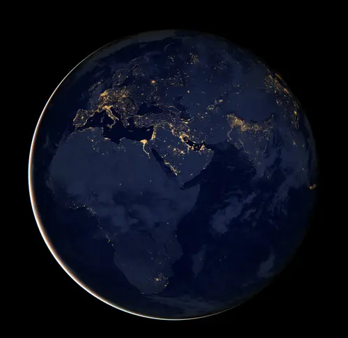 Image "Night Earth from space" (8192x7952)